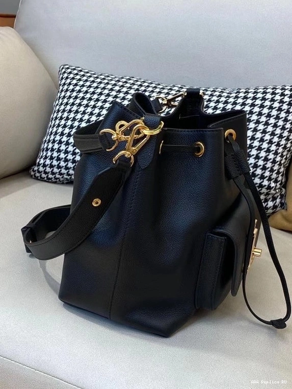 Aaa replica bags BUCKET LOCKME LOUIS VUITTON 0712